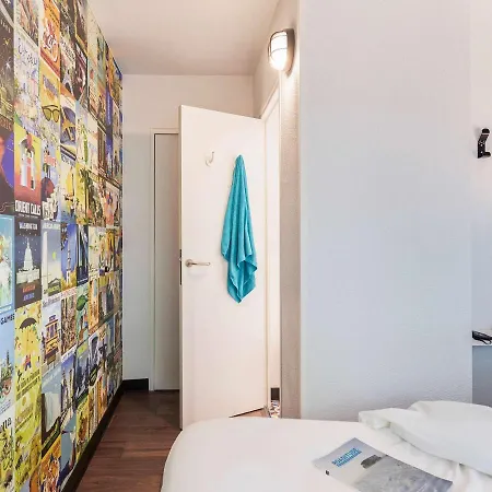 Hotelf1 Lyon Sud Oullins Renove Exterior photo